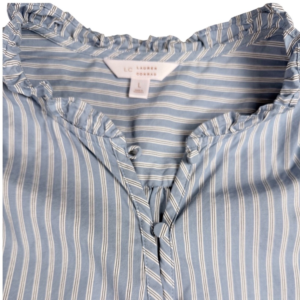 LC‎ Lauren Conrad Blue White Striped Ruffle Collar Cottagecore  Blouse L Cotton